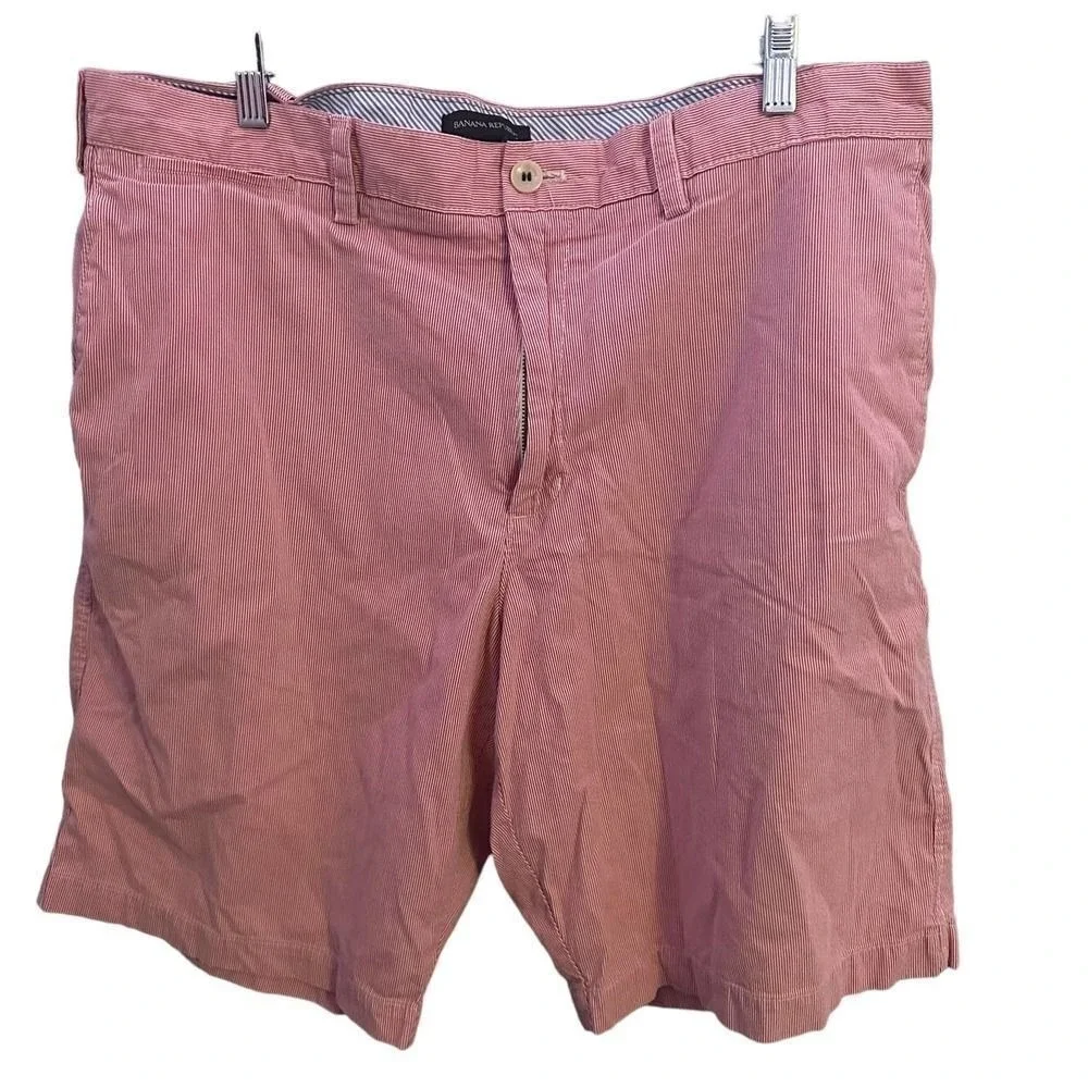 Banana Republic Shorts‎ Mens 38 Casual Flat Front Fabric Shorts Red White